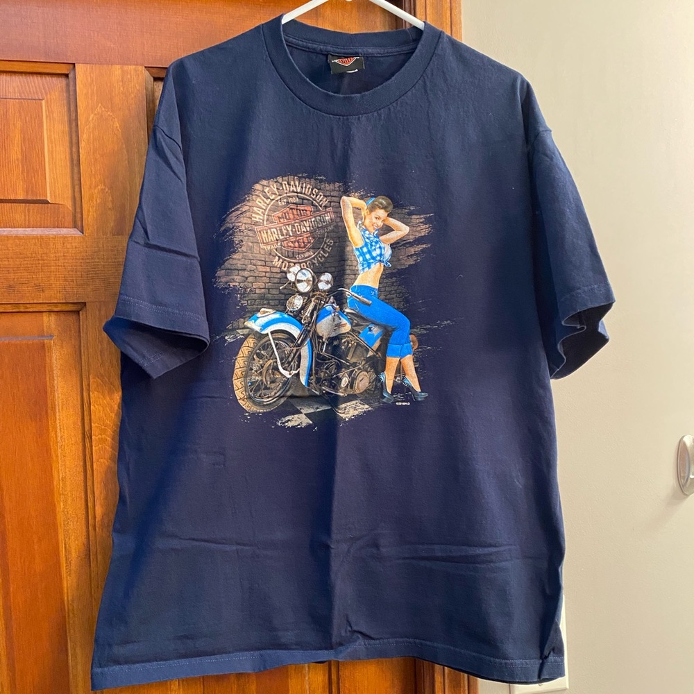 Men’s Tee. Harley-Davidson.  Size XL.  Very dark navy.  Washed once, never worn